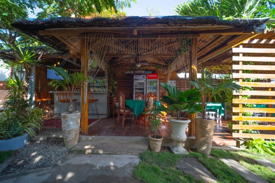 SMAK's Hotel & Restobar